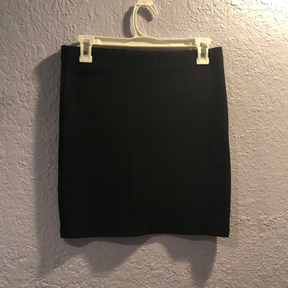 Forever 21 bodycon pencil skirt
